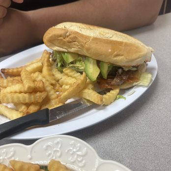 Los Amigos Restaurant - Steak sandwich - Mexican Near Me - Terra Bella, California Los Amigos Restaurant - Steak sandwich - Mexican Near Me - Terra Bella, California