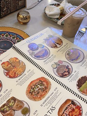 Menu photo 7 Desvelados Santa Monica, CA