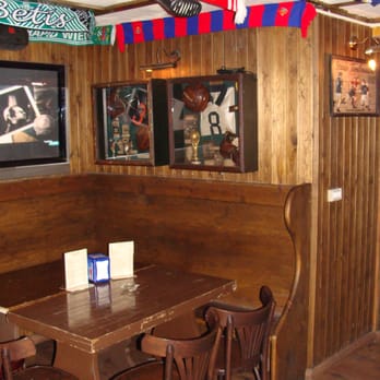 Cheers - Pubs Near Me - Barcelona, B
