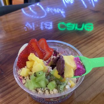 Roots & Rye - Acai Bowl - Acai Bowls Near Me - Pasadena, California