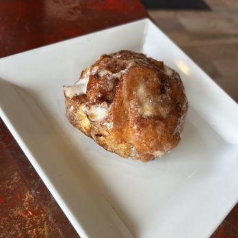 Craft Kafe - Cinnamon roll - Coffee & Tea Near Me - Saint Petersburg, Florida Craft Kafe - Cinnamon roll - Coffee & Tea Near Me - Saint Petersburg, Florida