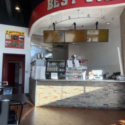 Moe’s Gyro
