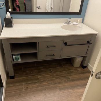 Residence Inn by Marriott - Bathroom sink - Hotels Near Me - San Mateo, California Residence Inn by Marriott - Bathroom sink - Hotels Near Me - San Mateo, California