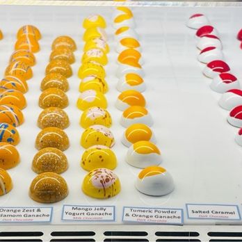 Le Macaron French Pastries - Macarons Near Me - Long Beach, California