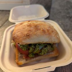 Anuenue Cafe - Avocado Toast