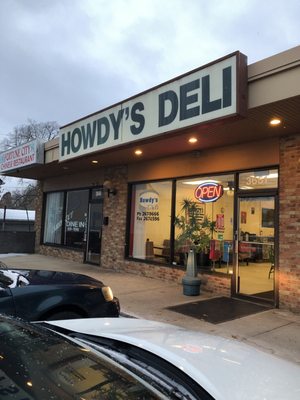 Howdy's Deli by null