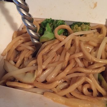 China Pavilion Restaurant - Vegetable Chow Mein - Chinese Near Me - Livermore, California