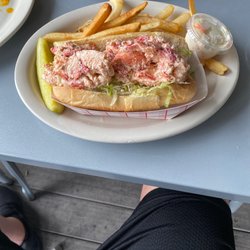 Lobster roll