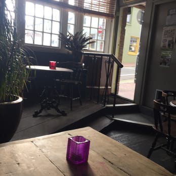 Brighton Tavern - Good pub.  Friendly bar man.  Clean toilets. - Pubs Near Me - Brighton, BNH