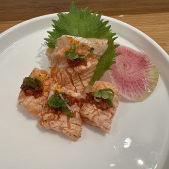 Fillet Sushi - Salmon belly - Harasu Nigiri With chili oil - Sushi Bars Near Me - Monrovia, California Fillet Sushi - Salmon belly - Harasu Nigiri With chili oil - Sushi Bars Near Me - Monrovia, California