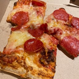 Pepperoni Roman Pizza Pepperoni Roman Pizza