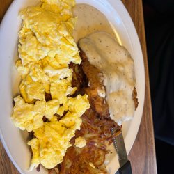 Lulu's Eating & Drinking Establishment - Chicken fried steak