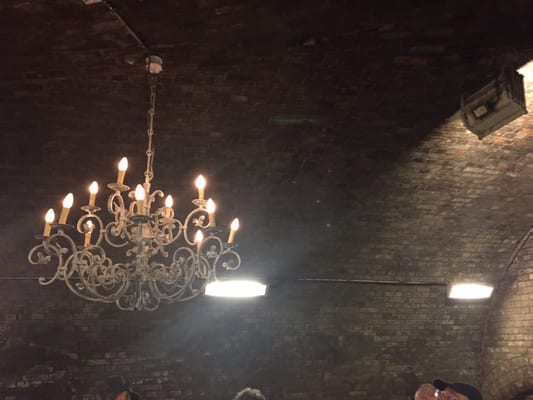 Kronleuchtersaal by null