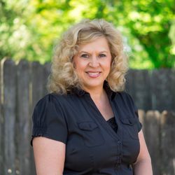 Ronald Ewert, DDS, PC - Kelly Schmidt, Registered Dental Hygienist