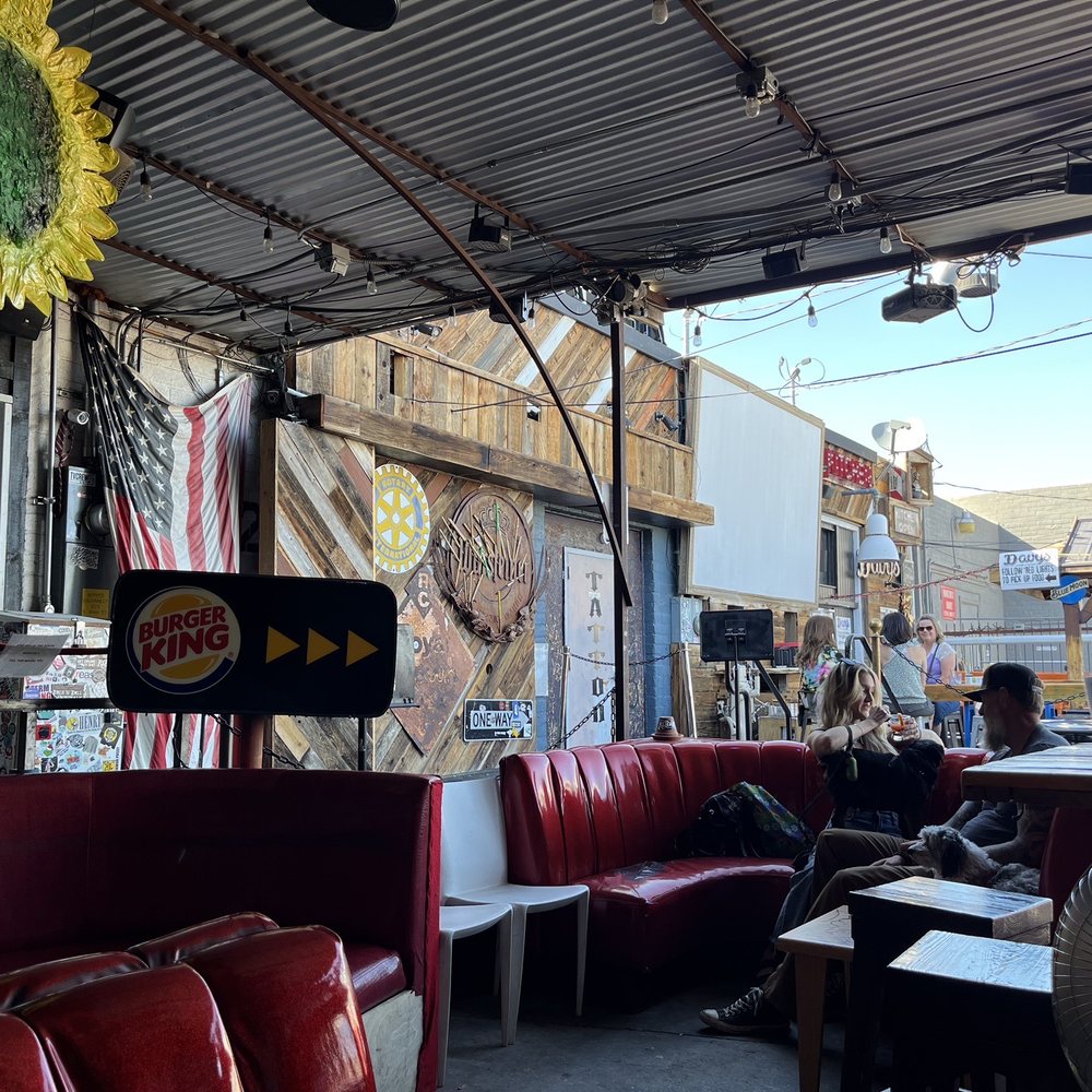 Davy’s - Patio seating at Rebar looking towards Davy's - Bars Near Me - Las Vegas, Nevada
