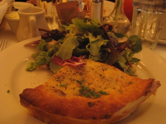 Bistro Les Amis by null