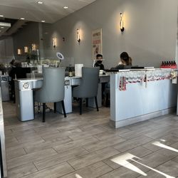 L'AMOUR Nail Care - Nail person
