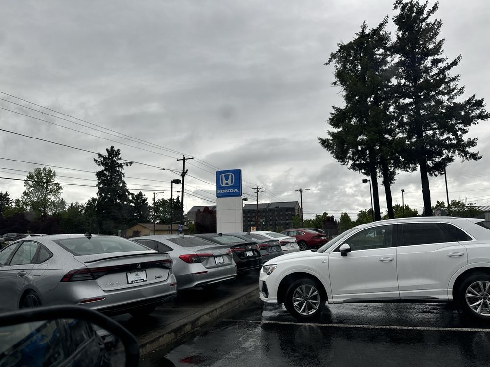 RON TONKIN HONDA Updated August 2024 25 Photos & 257 Reviews 300