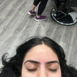 Jannat Threading Salon - Eyebrows!