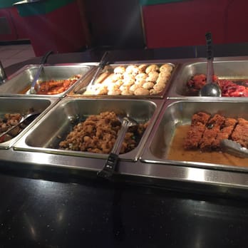 Dragon Buffet - a variety of food items in a buffet - Buffets Near Me - Medina, Ohio