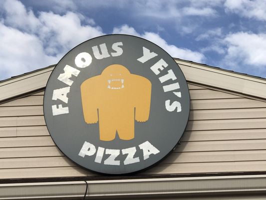 Famous Yeti's Pizza by null