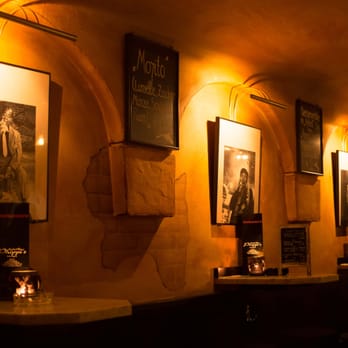 Phippis Bar - Wine Bars Near Me - Kössen, 7 Phippis Bar - Wine Bars Near Me - Kössen, 7