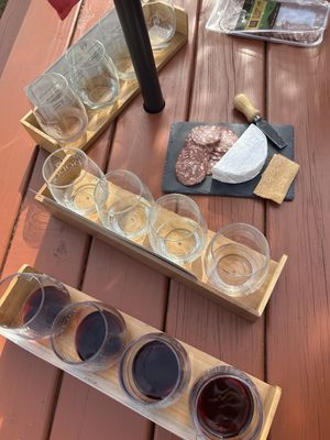 The Vineyards at Dodon by null