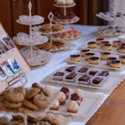 Ooh La La Couture Cupcakes