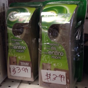 Liquidation Center - An example of the non-bargains you'll find here. Don't waste your time. - Discount Store Near Me - Las Vegas, Nevada Liquidation Center - An example of the non-bargains you'll find here. Don't waste your time. - Discount Store Near Me - Las Vegas, Nevada