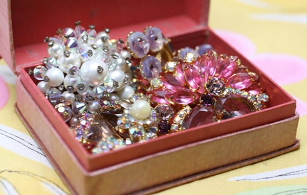 Pippin Vintage Jewelry by null