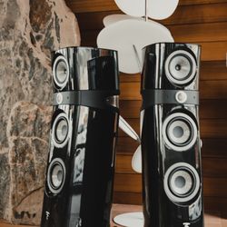 Dreamedia Home Theater - Focal Sopra No2 with Dreamedia Home Theater