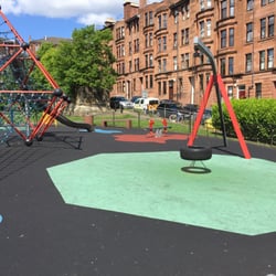 Thornwood Park - Tire swing!