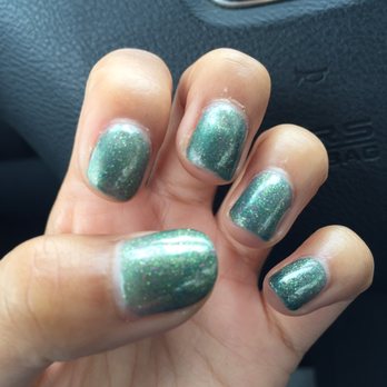 Traci's Nails - 3 colors in one polish! I love mood nail polish! - Nail Salons Near Me - Oakland, California