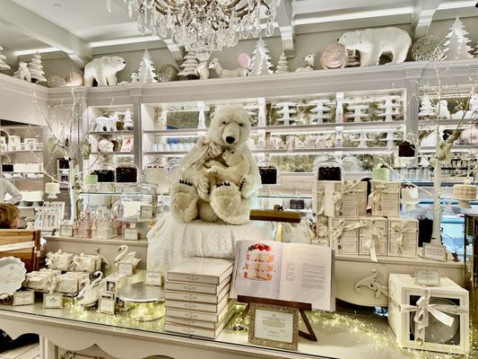 The Cake Bake Shop by Gwendolyn Rogers, Carmel City Center by null