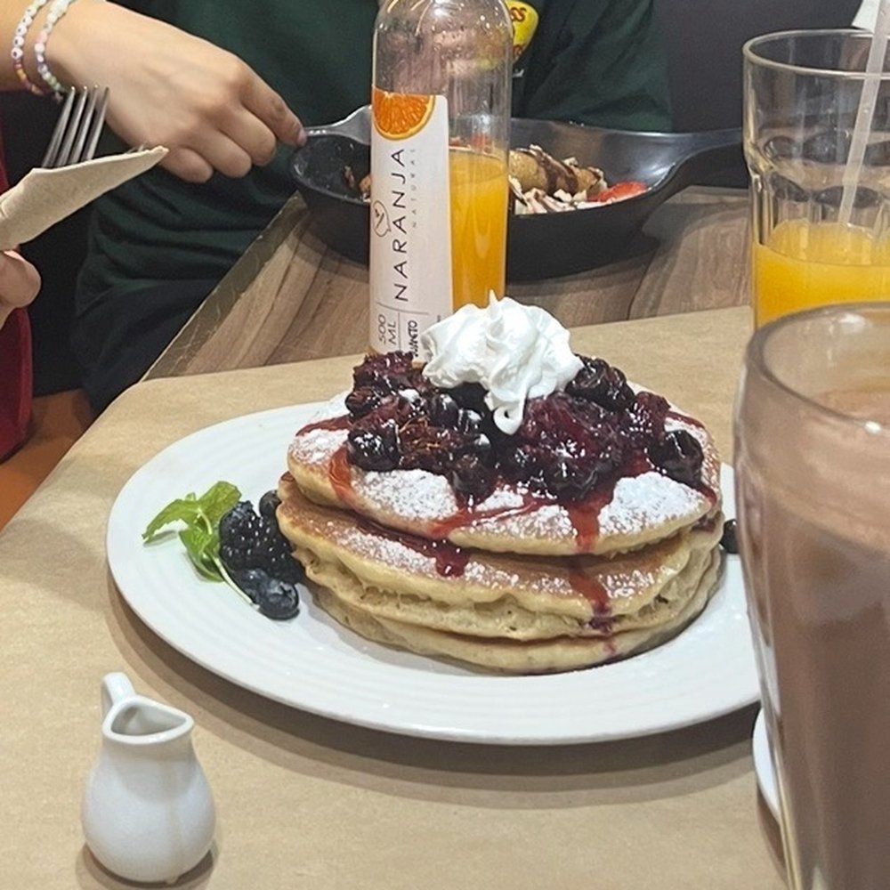 Pancake Place - Blueberry pancakes - Breakfast & Brunch Near Me - Tijuana, BCN