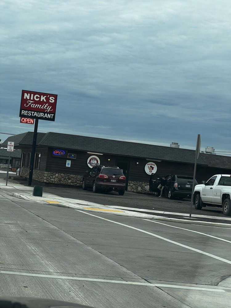 NICK’S FAMILY RESTAURANT Updated August 2024 32 Reviews 122 Vine St, Spooner, Wisconsin