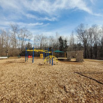 Cherry Brook Primary School - Elementary Schools Near Me - Canton, Connecticut