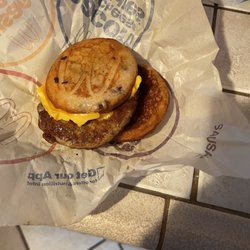 McDonald's - Are you kidding me?? Is it that difficult to put together?