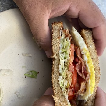 Blue Hills Cafe - BLT - Breakfast & Brunch Near Me - Dewey, Arizona