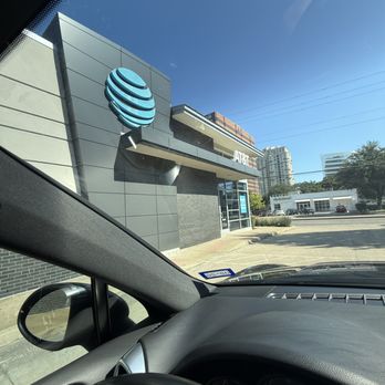 AT&T Store - Mobile Phones Near Me - Dallas, Texas AT&T Store - Mobile Phones Near Me - Dallas, Texas