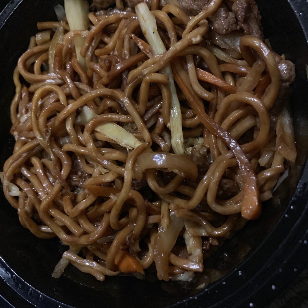 China Palace II - Beef lo mien - Chinese Near Me - Manassas, Virginia