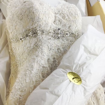Advanced Cleaners - Wedding gowns preservations Committed. Insured. Guaranteed. - Laundry Services Near Me - Snellville, Georgia