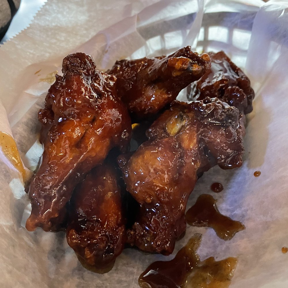 5th Ave Grill And Bar - Garlic Parmesan Wings - Pizza Near Me - Beech Grove, Indiana 5th Ave Grill And Bar - Garlic Parmesan Wings - Pizza Near Me - Beech Grove, Indiana
