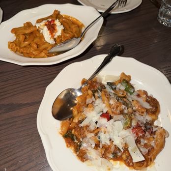 Donna's - Fusilli Alla Vodka and campanelle - Italian Near Me - Los Angeles, California