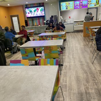 Turmerica - Inside - Indian Near Me - Schaumburg, Illinois
