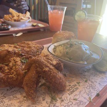 Honeymoon Chicken - 2 pc White (breast and wing) with Buttermilk Smashed Potatoes - Chicken Shop Near Me - Washington, DC, District of Columbia Honeymoon Chicken - 2 pc White (breast and wing) with Buttermilk Smashed Potatoes - Chicken Shop Near Me - Washington, DC, District of Columbia