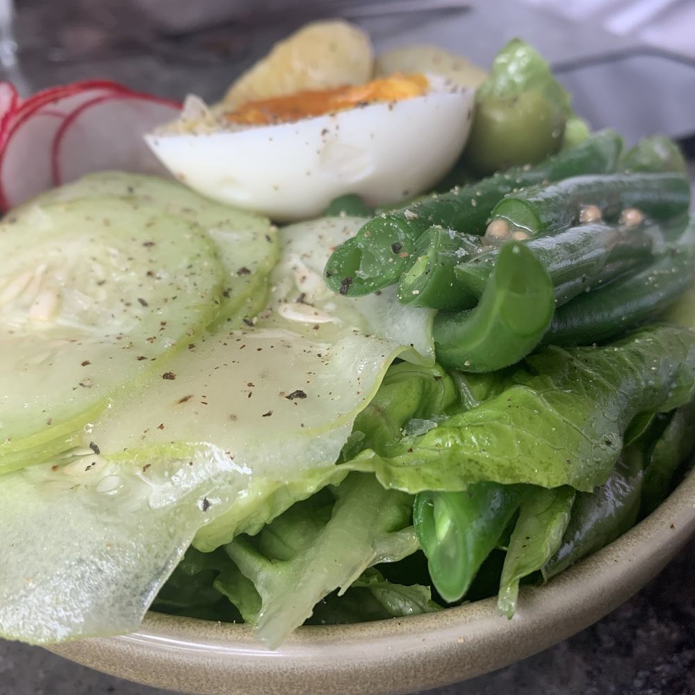 Hexagon - Niçosia Salad - French Near Me - Oakville, Ontario Hexagon - Niçosia Salad - French Near Me - Oakville, Ontario