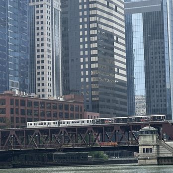 Shoreline Sightseeing - Architectural Tours Near Me - Chicago, Illinois Shoreline Sightseeing - Architectural Tours Near Me - Chicago, Illinois