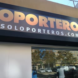 Fútbol Emotion Valencia by Soloporteros
