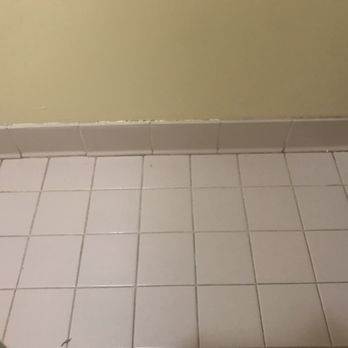 Nation's Inn - Floor in bathroom - Hotels Near Me - West Jefferson, North Carolina Nation's Inn - Floor in bathroom - Hotels Near Me - West Jefferson, North Carolina
